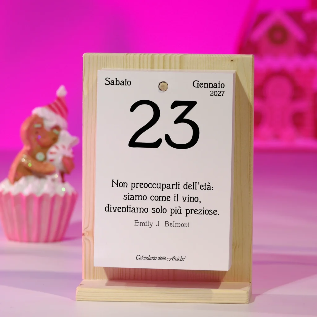 Calendario delle Amiche con supporto con decorazioni natalizie
